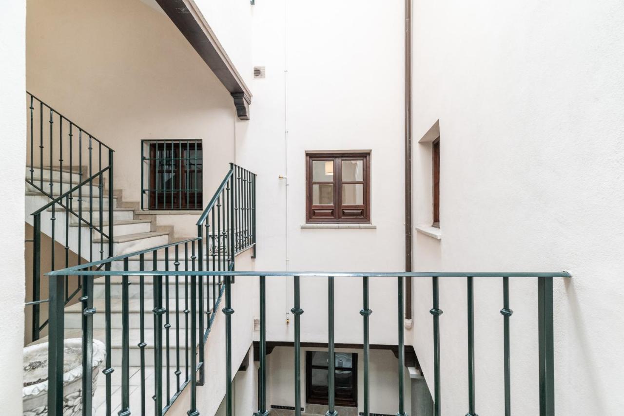 Modern Cozy Flat In Granada'S City Centre 1 Eksteriør bilde